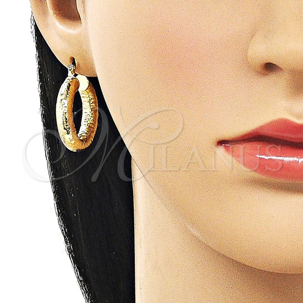 Argolla Pequeña 02.213.0227.25 Oro Laminado, Diseño de Hueco, Diamantado, Tono Dorado