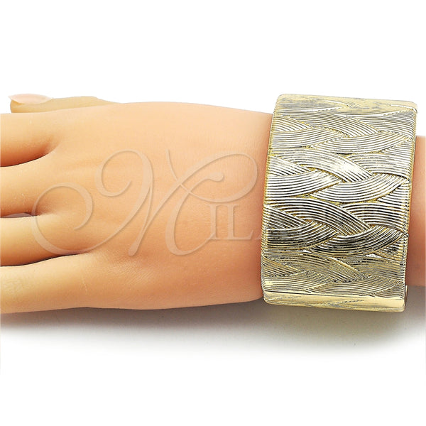 Aro Individual 07.307.0057.05 Oro Laminado, Diseño de Torcido, Diamantado, Tono Dorado (45 MM Thickness, Size 5 (2.50 Diameter))