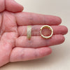 Argolla Huggie 02.283.0368.18 Oro Laminado, con Micro Pave Blanca, Pulido, Tono Dorado