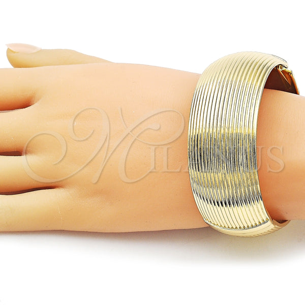 Aro Individual 07.215.0028.05 Oro Laminado, Diamantado, Tono Dorado (25 MM Thickness, Size 5 (2.50 Diameter))