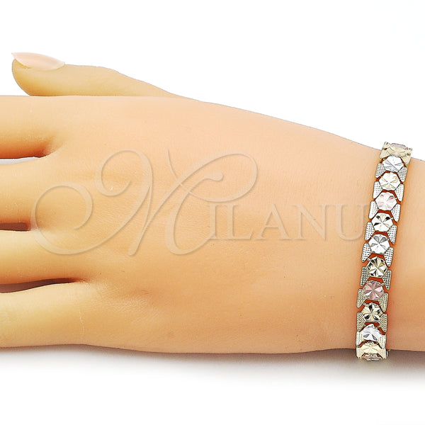 Pulsera Solida 03.196.0032.07 Oro Laminado, Diseño de Flor, Diamantado, Tres Tonos (08 MM Thickness, 7 Inches Length)