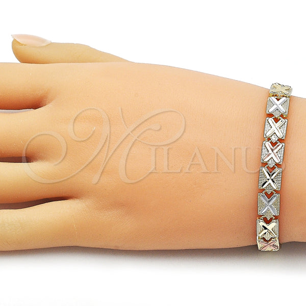 Pulsera Solida 03.196.0036.07 Oro Laminado, Diamantado, Tres Tonos (Thickness, 7 Inches Length)