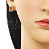Arete Dormilona 02.283.0053.1 Oro Laminado, Diseño de Cluster y Llave Griega, con Granate Zirconia Cubica and Blanca Micro Pave, Pulido, Tono Dorado