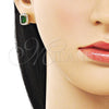 Arete Dormilona 02.283.0053.2 Oro Laminado, Diseño de Cluster y Llave Griega, con Verde Zirconia Cubica and Blanca Micro Pave, Pulido, Tono Dorado