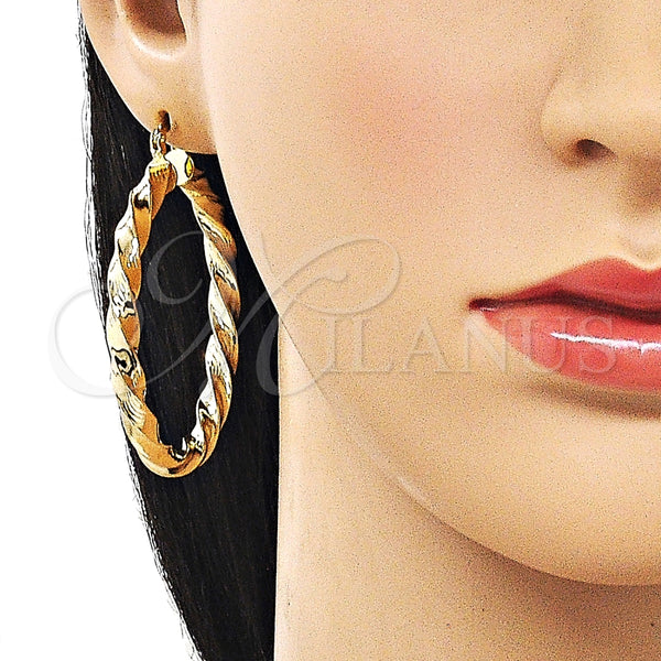 Argolla Grande 02.213.0911.50 Oro Laminado, Diseño de Torcido y Hueco, Diamantado, Tono Dorado