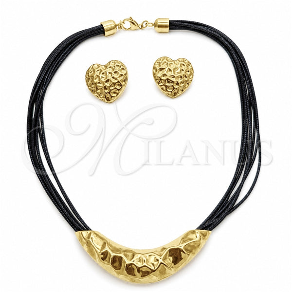 Collar y Dije 06.116.0187.1 Acero Inoxidable, Diseño de Corazón, Cuero Negro, Tono Dorado