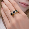 Anillo Multi Piedra 01.284.0089.4 Oro Laminado, Diseño de Cluster, con Negro Zirconia Cubica and Blanca Micro Pave, Pulido, Tono Dorado (One size fits all)