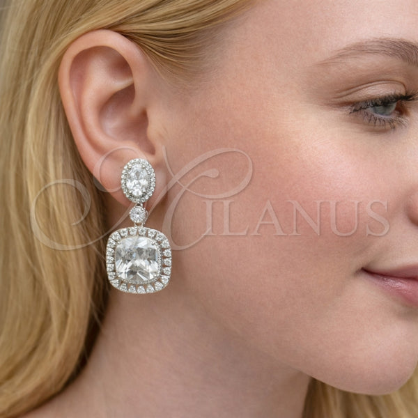 Arete Colgante 02.436.0044.1 Rodio Laminado, Diseño de Cluster, con Zirconia Cubica Blanca y Micro Pave Blanca, Pulido, Rodinado