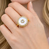 Anillo Multi Piedra 01.447.0001 Oro Laminado, Diseño de Cluster, con Marfil Madre Perla and Blanca Zirconia Cubica, Pulido, Tono Dorado (One size fits all)