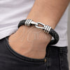 Pulsera Elegante 03.450.0007.09 Acero Inoxidable, Diseño de Hebilla del Cinturón, Cuero Negro, Tono Plateado (Thickness, 9 Inches Length)