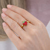 Anillo Elegante 01.381.0010 Oro Laminado, Diseño de Fresa, Esmaltado Rojo, Tono Dorado (Talla Unica)