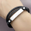 Pulsera Elegante 03.462.0014.09 Acero Inoxidable, Diseño de Con Nombre, Pulido, Tono Plateado (Grosor 21 MM, 9 Pulgadas de Largo)