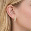 Argolla Huggie 02.237.0074.20 Oro Laminado, Diseño de Baguette, con Zirconia Cubica Blanca, Pulido, Tono Dorado