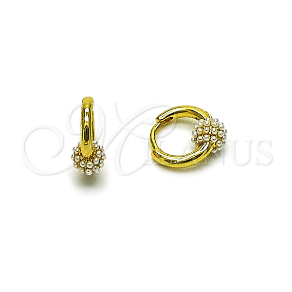 Argolla Huggie 02.379.0095.10 Oro Laminado, Diseño de Bola, con Perla Marfil, Pulido, Tono Dorado