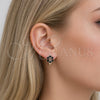 Argolla Huggie 02.210.0878.3.16 Rodio Laminado, Diseño de Cluster, con Zirconia Cubica Negro, Pulido, Rodinado