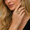 Anillo Multi Piedra 01.459.0002 Oro Laminado, Diseño de Torcido y Bola, con Zirconia Cubica Blanca y Perla Marfil, Pulido, Tono Dorado (Talla Unica)