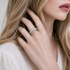 Anillo Elegante 01.266.0053.1 Oro Laminado Blanco, con Micro Pave Blanca, Pulido, Rodinado (Talla Unica)