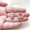 Argolla Huggie 02.267.0077.15 Oro Laminado, Diseño de Cluster, con Zirconia Cubica Blanca, Pulido, Tono Dorado