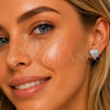Argolla Huggie 02.452.0026.15 Rodio Laminado, Diseño de Corazón, con Micro Pave Blanca, Pulido, Rodinado