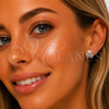 Arete Dormilona 02.344.0202 Rodio Laminado, Diseño de Corazón, con Micro Pave Blanca, Pulido, Rodinado