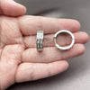 Argolla Huggie 02.267.0094.6.20 Rodio Laminado, Diseño de Baguette, con Zirconia Cubica Blanca, Pulido, Rodinado