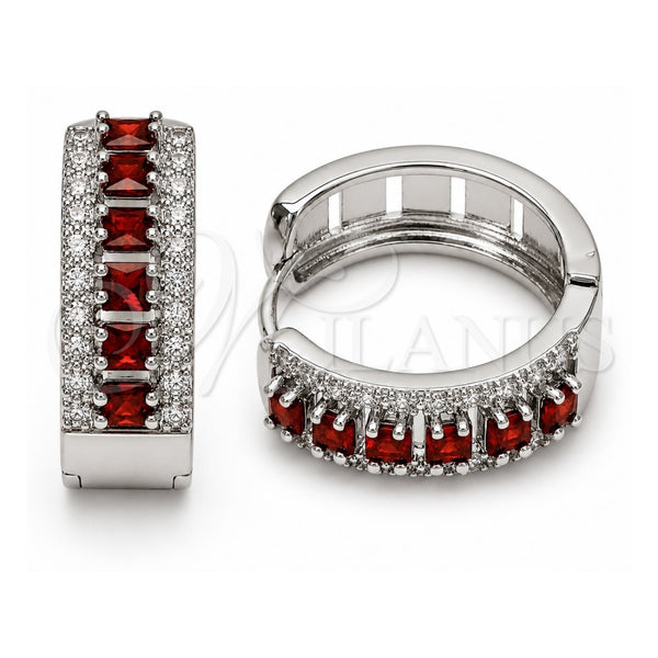 Argolla Huggie 02.267.0096.7.25 Oro Laminado Blanco, Diseño de Cluster, con Zirconia Cubica Granate y Blanca, Pulido, Rodinado