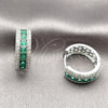 Argolla Huggie 02.267.0097.8.20 Rodio Laminado, Diseño de Cluster, con Zirconia Cubica Verde y Blanca, Pulido, Rodinado
