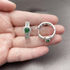 Argolla Huggie 02.267.0099.7.25 Rodio Laminado, Diseño de Cluster, con Zirconia Cubica Verde y Micro Pave Blanca, Pulido, Rodinado