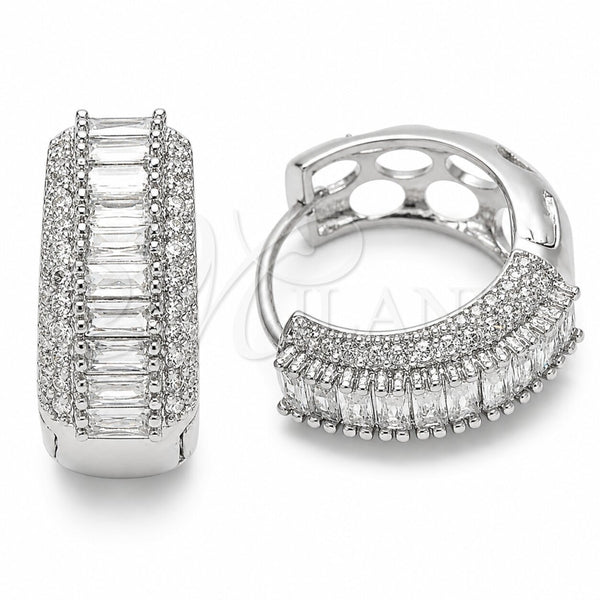 Argolla Huggie 02.267.0101.5.22 Rodio Laminado, Diseño de Cluster y Baguette, con Zirconia Cubica Blanca, Pulido, Rodinado