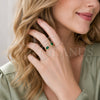 Anillo Multi Piedra 01.283.0074 Oro Laminado, Diseño de Cluster, con Zirconia Cubica Verde y Micro Pave Blanca, Pulido, Tono Dorado (Talla Unica)