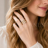 Anillo Multi Piedra 01.283.0078 Oro Laminado, Diseño de Hebilla del Cinturón y Baguette, con Zirconia Cubica Blanca y Micro Pave Blanca, Pulido, Tono Dorado (Talla Unica)