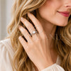 Anillo Multi Piedra 01.424.0024.1 Rodio Laminado, Diseño de Paperclip, con Zirconia Cubica Blanca y Micro Pave Blanca, Pulido, Rodinado (Talla Unica)
