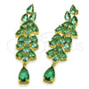 Arete Largo 02.436.0070 Oro Laminado, Diseño de Gota, con Zirconia Cubica Esmeralda, Pulido, Tono Dorado