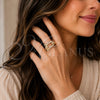 Anillo Multi Piedra 01.282.0019 Oro Laminado, con Micro Pave Blanca, Pulido, Tono Dorado (Talla Unica)