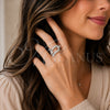 Anillo Multi Piedra 01.282.0019.1 Rodio Laminado, con Micro Pave Blanca, Pulido, Rodinado (Talla Unica)