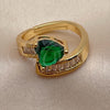 Anillo Multi Piedra 01.422.0001 Oro Laminado, Diseño de Corazón y Baguette, con Zirconia Cubica Verde y Blanca, Pulido, Tono Dorado (Talla Unica)
