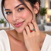 Anillo Multi Piedra 01.472.0008 Oro Laminado, Diseño de Fresa y Flor, con Zirconia Cubica Blanca, Esmaltado Rojo, Tono Dorado (Talla Unica)