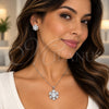 Juego de Arete y Dije de Adulto 10.448.0030 Oro Laminado Blanco, Diseño de Flor y Corazón, con Zirconia Cubica Blanca, Pulido, Rodinado