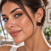 Arete Dormilona 02.60.0184 Oro Laminado, Resinado Marron, Tono Dorado