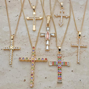 Kit Surtido de 25 Collares con Cruz y Zirconia de Oro Laminado al por mayor — SKU 132179