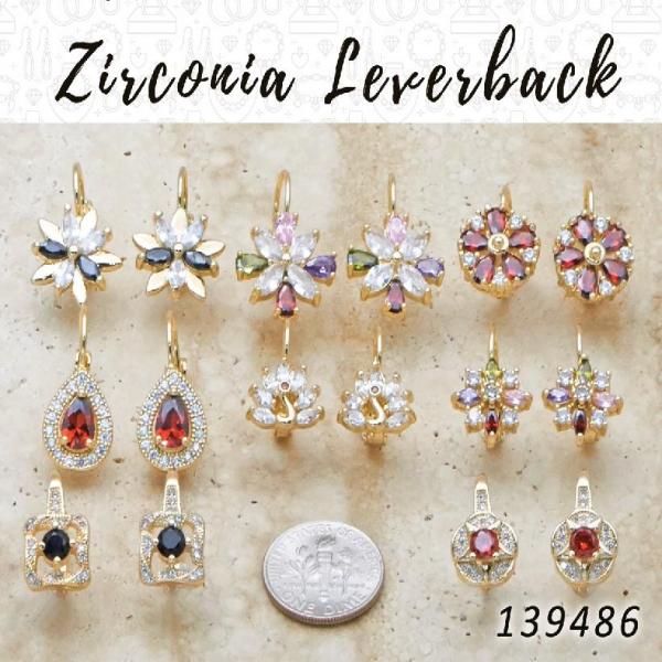 Kit Surtido de 35 Aretes de Gancho con Zirconia de Oro Laminado al por mayor — SKU 139486