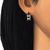 Argolla Huggie 02.210.0028.3.15 Oro Laminado, con Zirconia Cubica Negro y Blanca, Pulido, Dorado